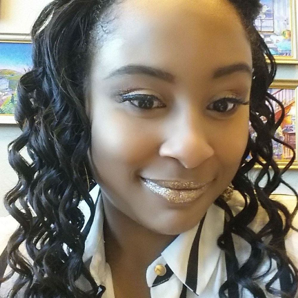 Meet your Posher, Jasmine